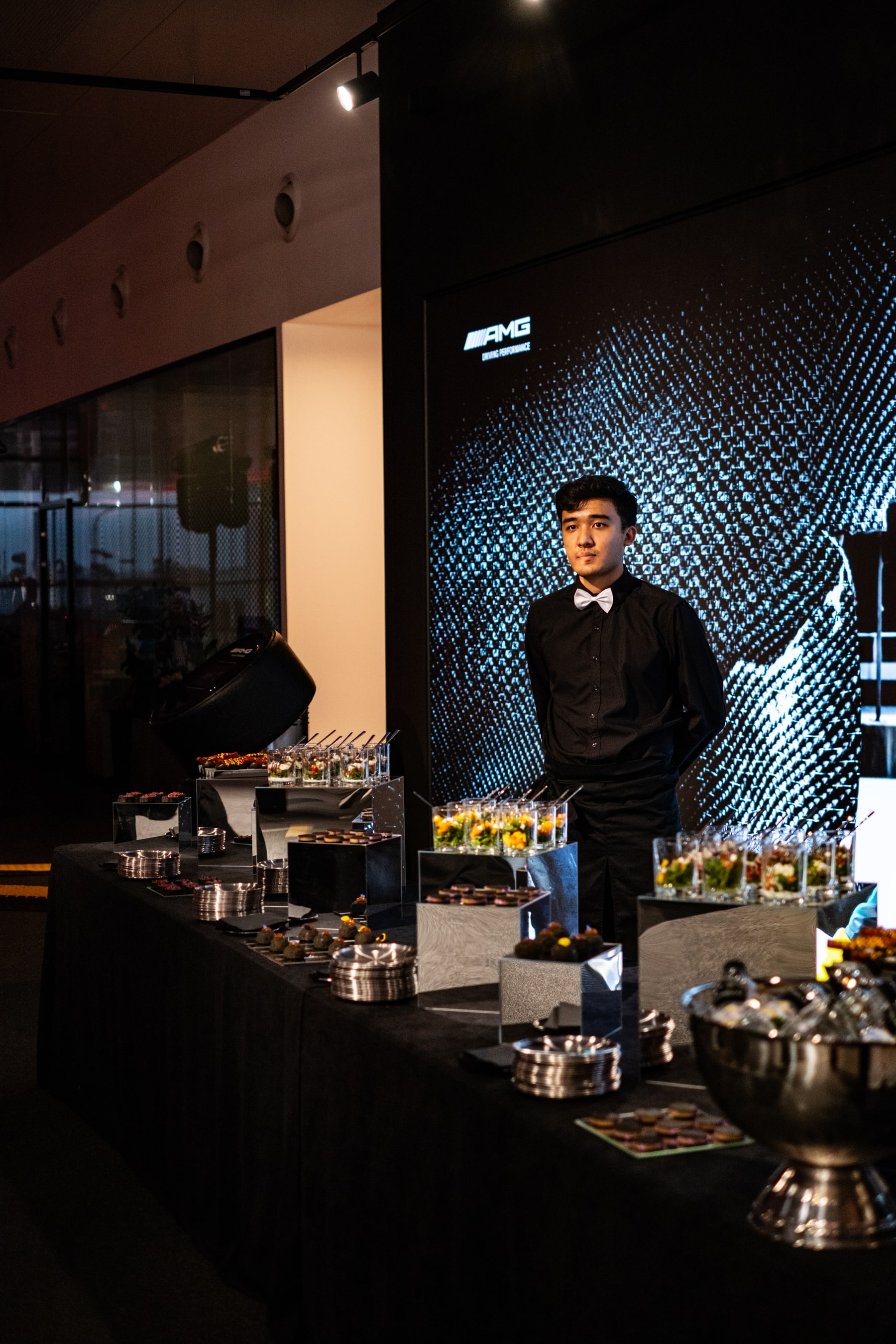 Culinary line and service team in the AMG event space